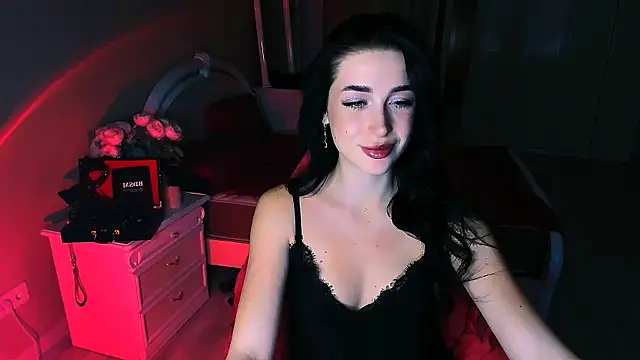 Snapshot of lovely_desire chatting on November 25, 2025, 8:47 am lovely desire online show from November 25, 2025, 8:47 am