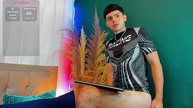 Nathaniel Park online show from October 8, 2025, 2:24 am