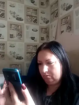 Snapshot of Veronica-Celie chatting on October 11, 2025, 12:06 pm Veronica-Celie online show from October 11, 2025, 12:06 pm