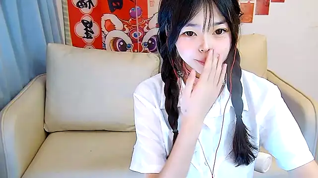 mango-a online show from February 9, 2025, 3:45 pm