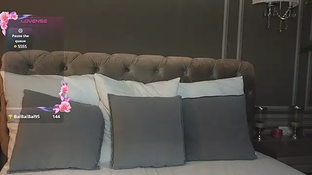 Snapshot of AnnieStylesx chatting on March 20, 2025, 5:02 am AnnieStylesx online show from March 20, 2025, 5:02 am