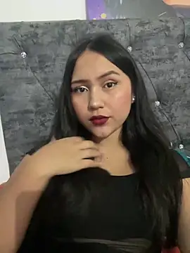 YuliiCamm online show from March 19, 2025, 1:43 am