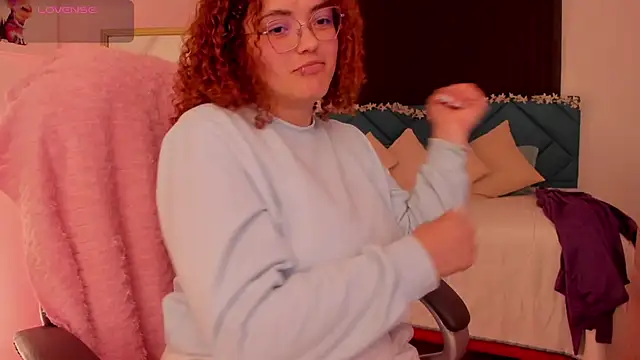 Missbrave1 online show from October 15, 2025, 3:16 am