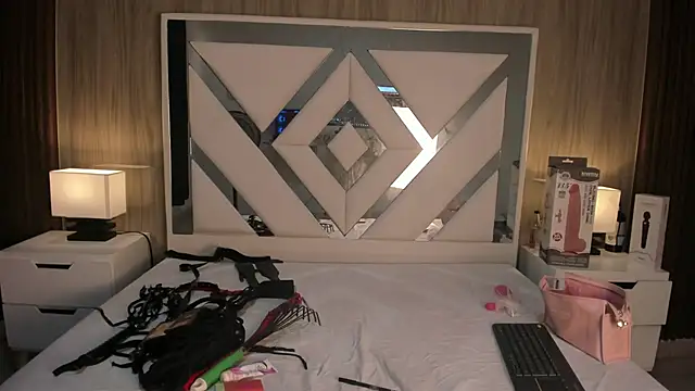 Snapshot of ValentinaThomas chatting on November 11, 2025, 7:52 pm ValentinaThomas online show from November 11, 2025, 7:52 pm