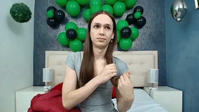 Celestial Queen  online show from March 17, 2026, 1:47 pm