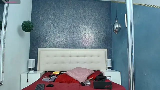 Celestial Queen  online show from February 21, 2026, 2:19 pm