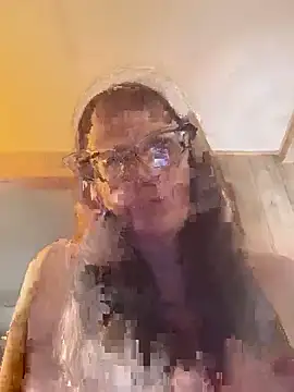 Snapshot of TheGoldenLotus chatting on May 23, 2026, 4:50 pm TheGoldenLotus online show from May 23, 2026, 4:50 pm