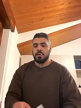 Snapshot of Dikkiduohottt chatting on January 10, 2026, 4:35 pm Dikkiduohottt online show from January 10, 2026, 4:35 pm