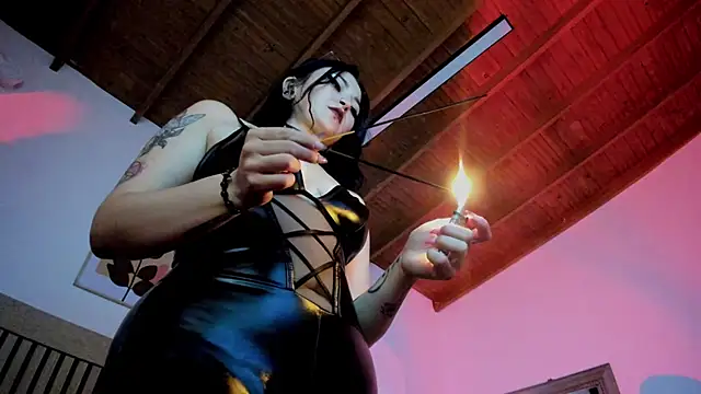 madame ibby online show from March 12, 2026, 1:59 pm