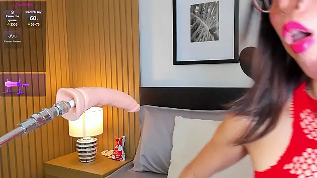 doll bella  online show from February 14, 2026, 8:09 pm