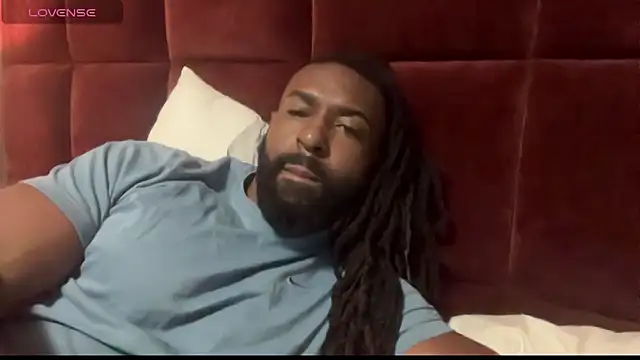 johngabbanaa online show from November 4, 2025, 11:14 am