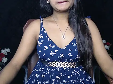 Snapshot of Wish_Queen chatting on October 15, 2025, 3:31 pm Wish Queen online show from October 15, 2025, 3:31 pm