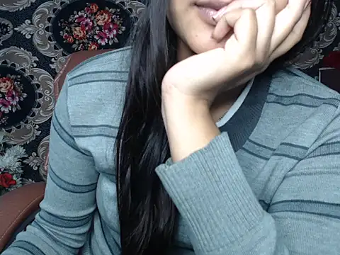 Snapshot of Wish_Queen chatting on December 13, 2025, 8:04 pm Wish Queen online show from December 13, 2025, 8:04 pm