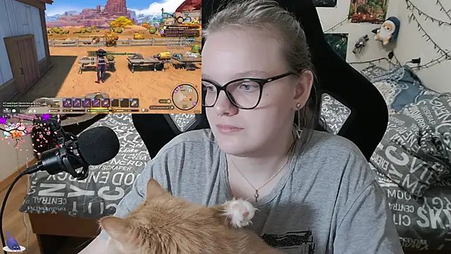 Snapshot of DivaMarisa chatting on March 6, 2025, 9:14 am DivaMarisa online show from March 6, 2025, 9:14 am