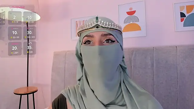 Snapshot of rawiya chatting on August 4, 2026, 1:15 pm rawiya online show from August 4, 2026, 1:15 pm