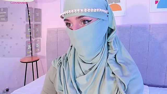 Snapshot of rawiya chatting on June 4, 2026, 1:27 pm rawiya online show from June 4, 2026, 1:27 pm