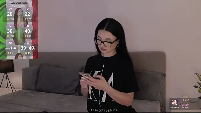 AllisonSky online show from November 6, 2025, 12:20 pm