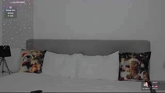 AllisonSky online show from November 26, 2025, 4:40 pm