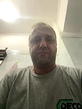 Snapshot of Lecatore80 chatting on November 26, 2025, 6:19 pm Lecatore80 online show from November 26, 2025, 6:19 pm