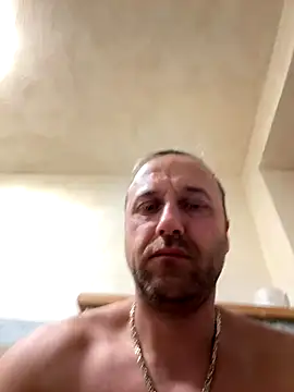 Snapshot of Lecatore80 chatting on December 4, 2025, 4:50 pm Lecatore80 online show from December 4, 2025, 4:50 pm