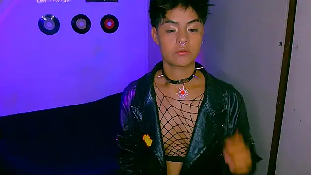 alex one888 online show from October 26, 2025, 12:00 am