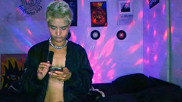 alex one888 online show from April 18, 2026, 2:36 am