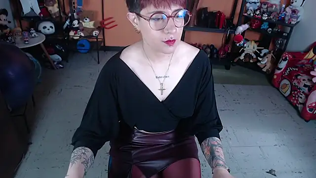MissMiia2 online show from July 23, 2026, 1:19 pm