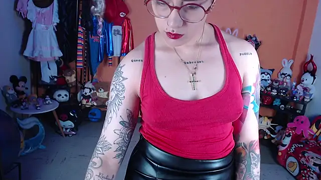 Snapshot of MissMiia2 chatting on June 10, 2026, 10:38 am MissMiia2 online show from June 10, 2026, 10:38 am