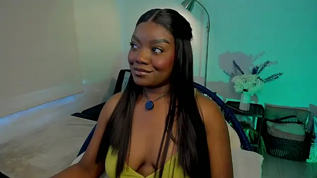 Snapshot of Im_Maria chatting on November 25, 2025, 8:09 pm Im Maria online show from November 25, 2025, 8:09 pm