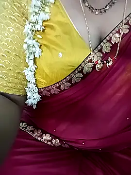 Snapshot of your-sameera chatting on October 25, 2025, 2:44 am your-sameera online show from October 25, 2025, 2:44 am