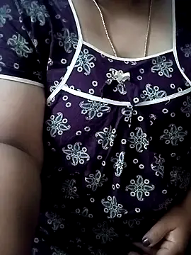 Snapshot of your-sameera chatting on October 11, 2025, 6:53 pm your-sameera online show from October 11, 2025, 6:53 pm