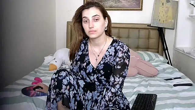 Iren online show from June 24, 2026, 3:43 pm