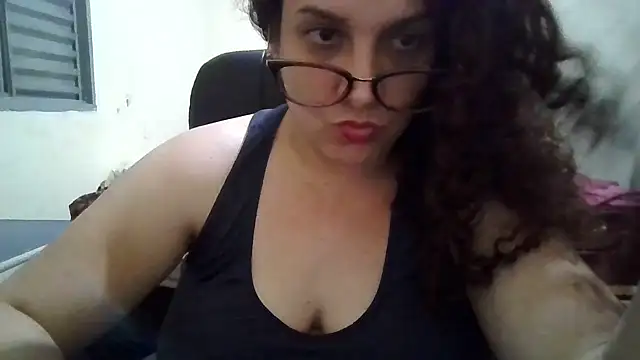 litha luna online show from January 19, 2025, 1:53 am