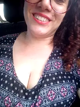 litha luna online show from December 21, 2024, 9:04 pm