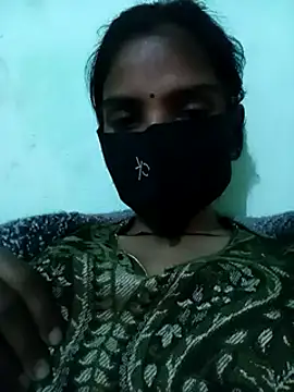 Snapshot of cute_simmy0 chatting on December 23, 2024, 4:22 am cute simmy0 online show from December 23, 2024, 4:22 am