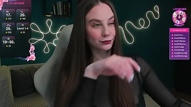 Snapshot of katie_taylorr chatting on February 10, 2026, 9:47 pm katie taylorr online show from February 10, 2026, 9:47 pm