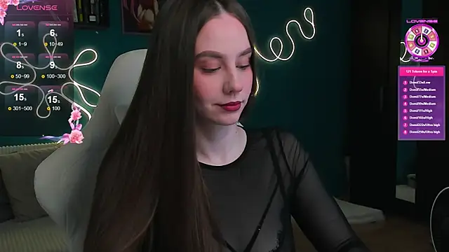 Snapshot of katie_taylorr chatting on May 16, 2026, 2:32 am katie taylorr online show from May 16, 2026, 2:32 am