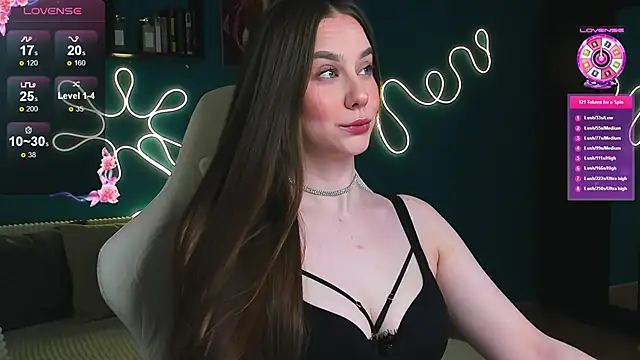 Snapshot of katie_taylorr chatting on October 8, 2025, 10:10 pm katie taylorr online show from October 8, 2025, 10:10 pm