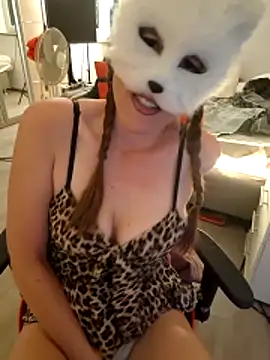 Hexe12346 online show from April 29, 2026, 6:14 pm