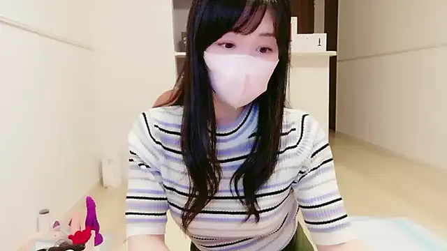 Snapshot of IORio2 chatting on February 11, 2026, 7:47 pm IORio2 online show from February 11, 2026, 7:47 pm