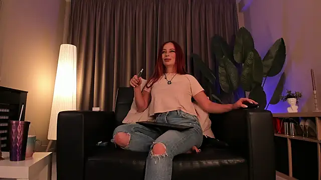 Snapshot of torri_kitten chatting on July 22, 2026, 3:30 am torri kitten online show from July 22, 2026, 3:30 am