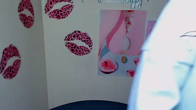  SusieSu  online show from January 12, 2026, 7:37 am