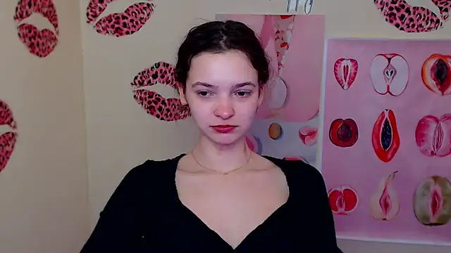 Snapshot of _SusieSu_ chatting on February 21, 2026, 1:13 pm SusieSu online show from February 21, 2026, 1:13 pm