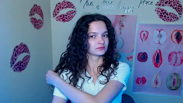 Snapshot of _SusieSu_ chatting on March 16, 2026, 6:43 pm SusieSu online show from March 16, 2026, 6:43 pm