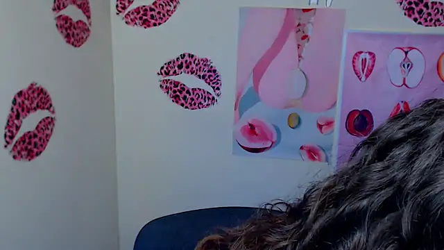 Snapshot of _SusieSu_ chatting on February 25, 2026, 7:30 am SusieSu online show from February 25, 2026, 7:30 am