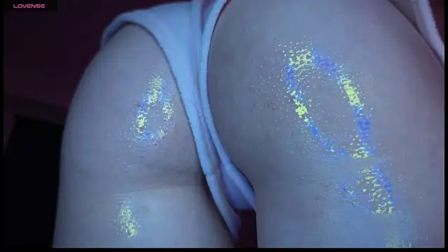 Snapshot of SusieEvans chatting on October 3, 2025, 2:29 pm SusieEvans online show from October 3, 2025, 2:29 pm