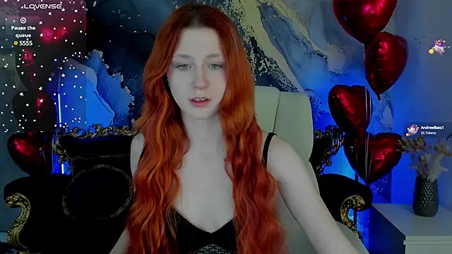 Snapshot of MagicLilu chatting on February 13, 2025, 8:45 pm MagicLilu online show from February 13, 2025, 8:45 pm