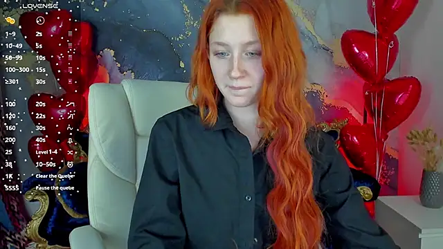 Snapshot of MagicLilu chatting on February 15, 2025, 11:36 pm MagicLilu online show from February 15, 2025, 11:36 pm