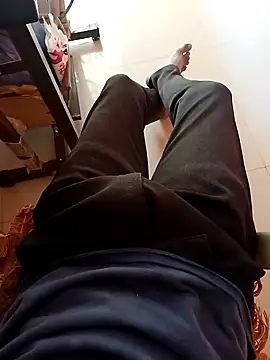 alixezara online show from December 18, 2024, 10:19 am