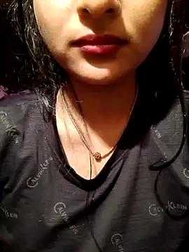 Cute-Nilam online show from January 8, 2025, 4:44 pm